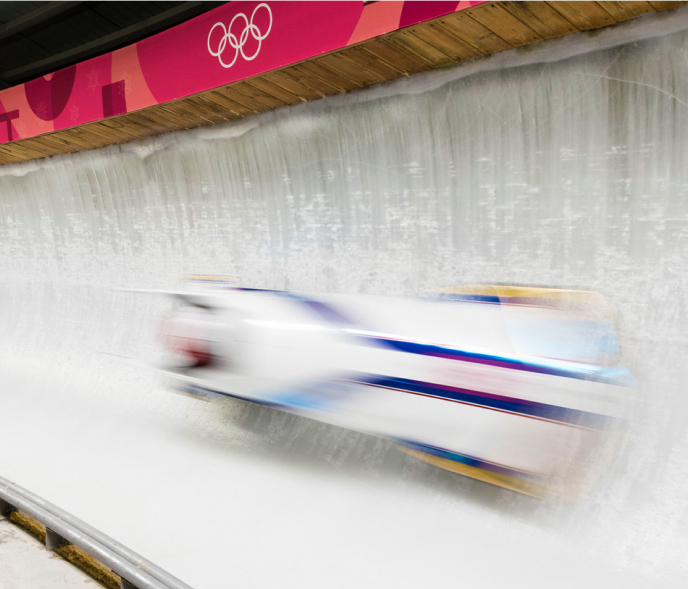 fast passing bobsleigh